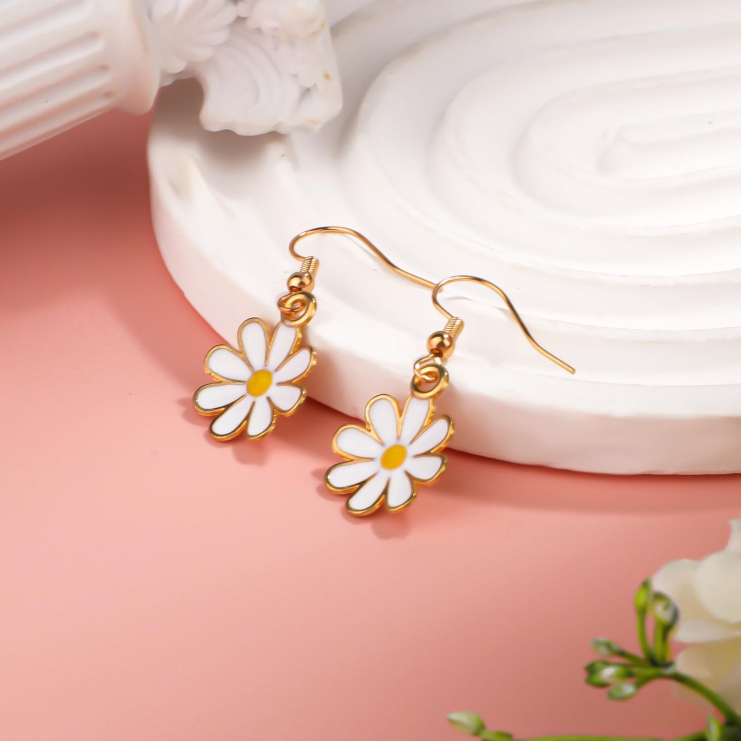 Daisy Flower Earrings